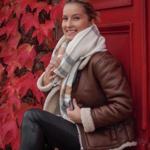 Echarpe Blanche,Grise et Marron