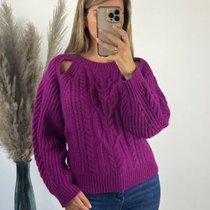 pull pourpre en maille torsadé