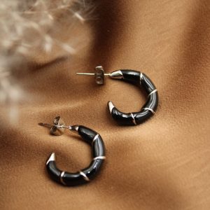 boucles d'oreilles noir et argent
