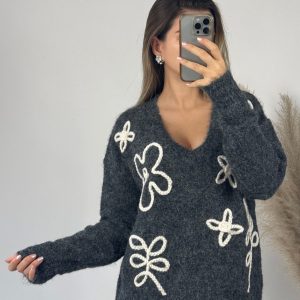 Pull Gris à Motifs Floraux