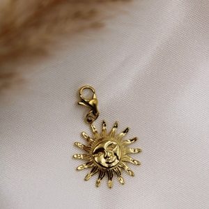 Charm Soleil - Médium attache mousqueton