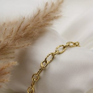 Bracelet personnalisation de bijoux charm