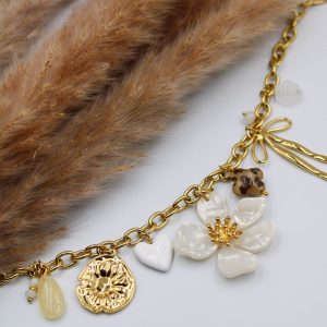 collier breloque fleur nacré sauvage imprimé léopard